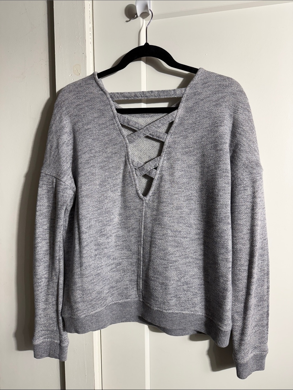 Gap Fit EUC soft lattice-back pullover sweater in gray